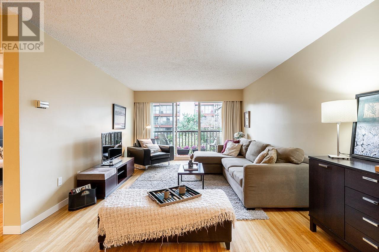 406 2125 W 2nd Avenue, Vancouver, British Columbia  V6K 1H7 - Photo 6 - R2979595