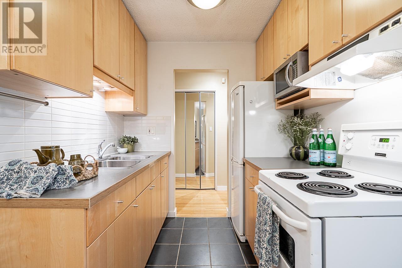 406 2125 W 2nd Avenue, Vancouver, British Columbia  V6K 1H7 - Photo 17 - R2979595