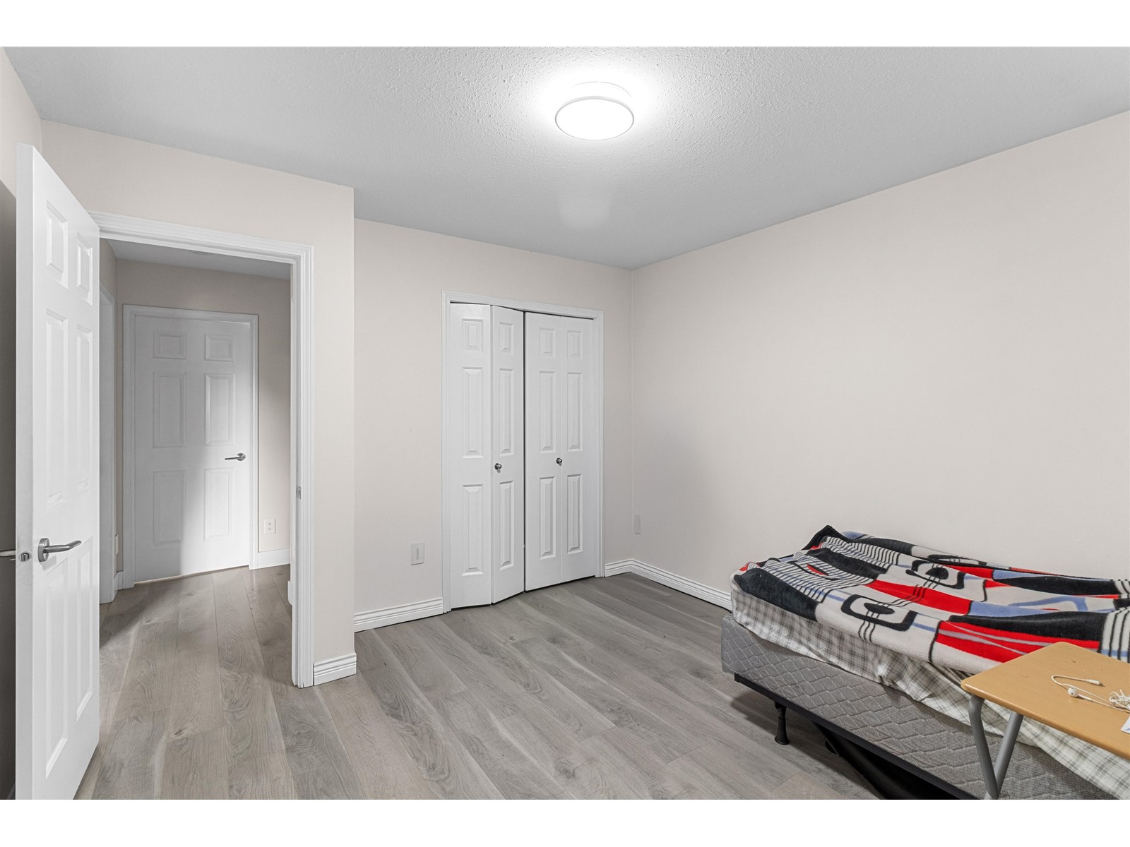 32105 Rogers Avenue, Abbotsford, British Columbia  V2T 5B7 - Photo 13 - R2977404
