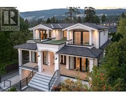 1115 FULTON AVENUE, West Vancouver, British Columbia