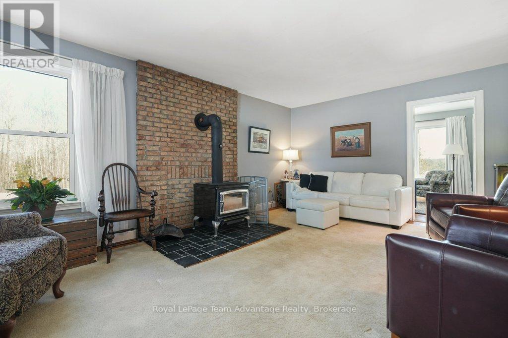 2 Tally Ho-Swords Road, Seguin, Ontario  P2A 2W9 - Photo 17 - X12028443