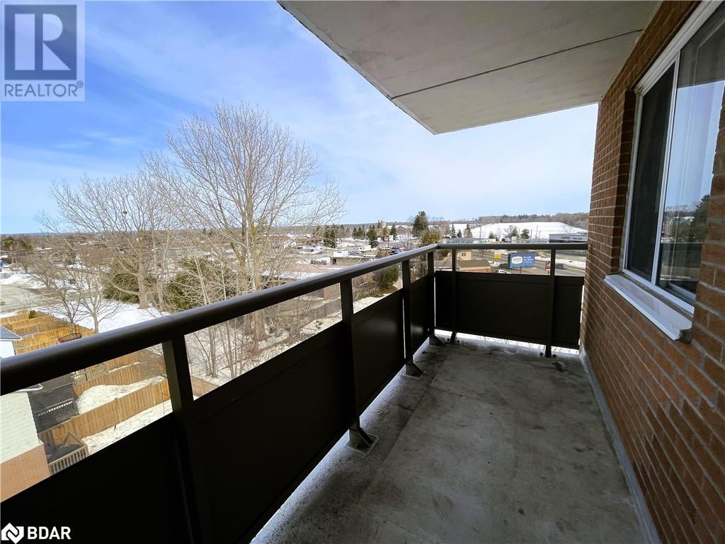 414 Blake Street Unit# 702, Barrie, Ontario  L4M 5J7 - Photo 13 - 40706386