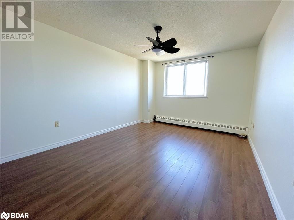 414 Blake Street Unit# 802, Barrie, Ontario  L4M 5J7 - Photo 19 - 40707369