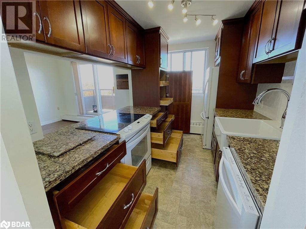 414 Blake Street Unit# 802, Barrie, Ontario  L4M 5J7 - Photo 8 - 40707369