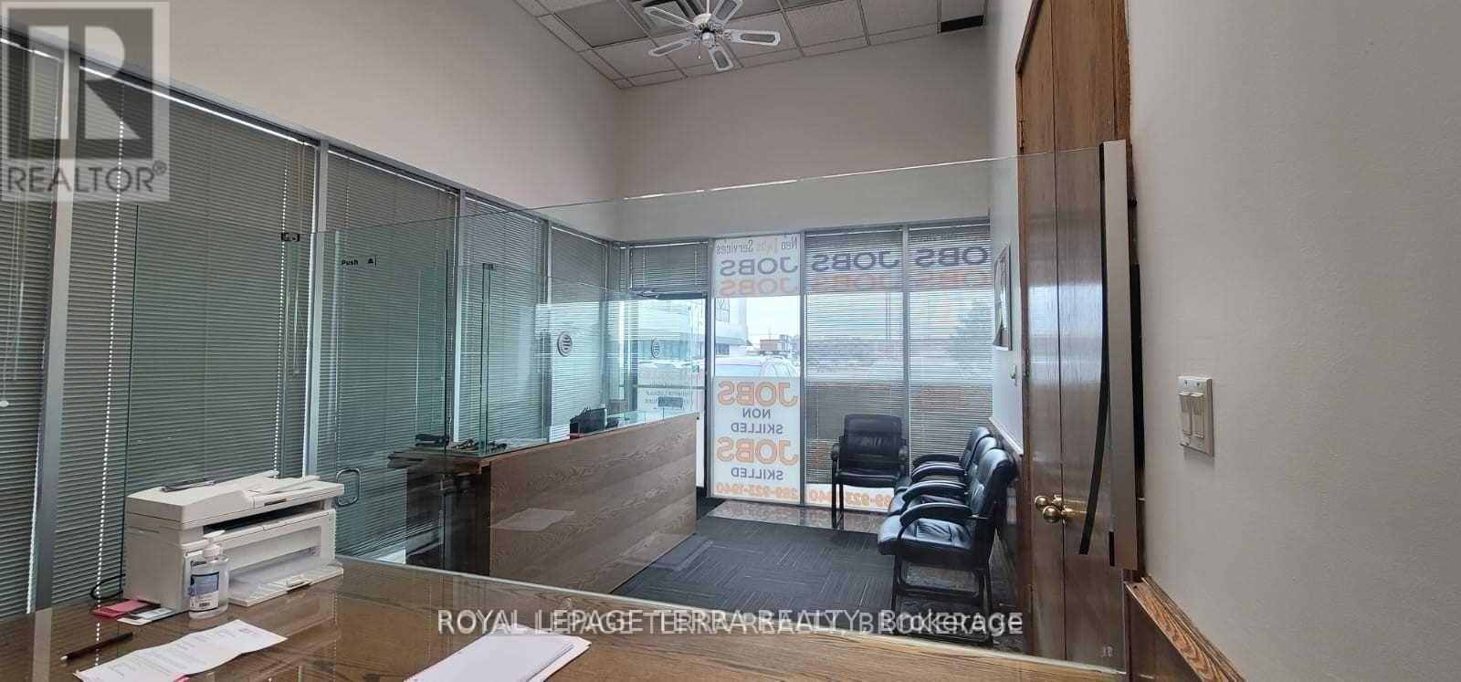 11 - 4040 Steeles Avenue, Vaughan, Ontario  L4L 4Y5 - Photo 4 - N12028347
