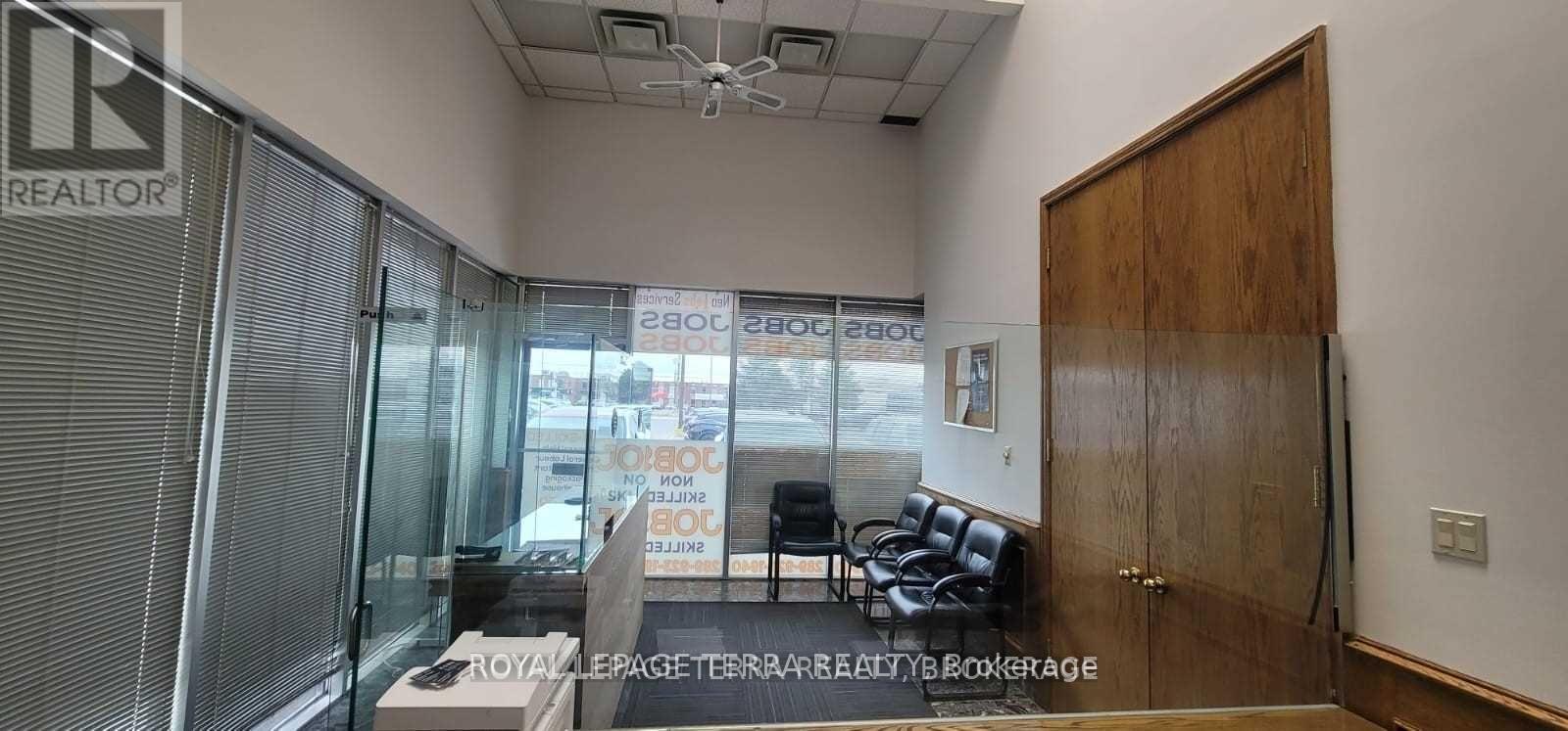 11 - 4040 Steeles Avenue, Vaughan, Ontario  L4L 4Y5 - Photo 7 - N12028347