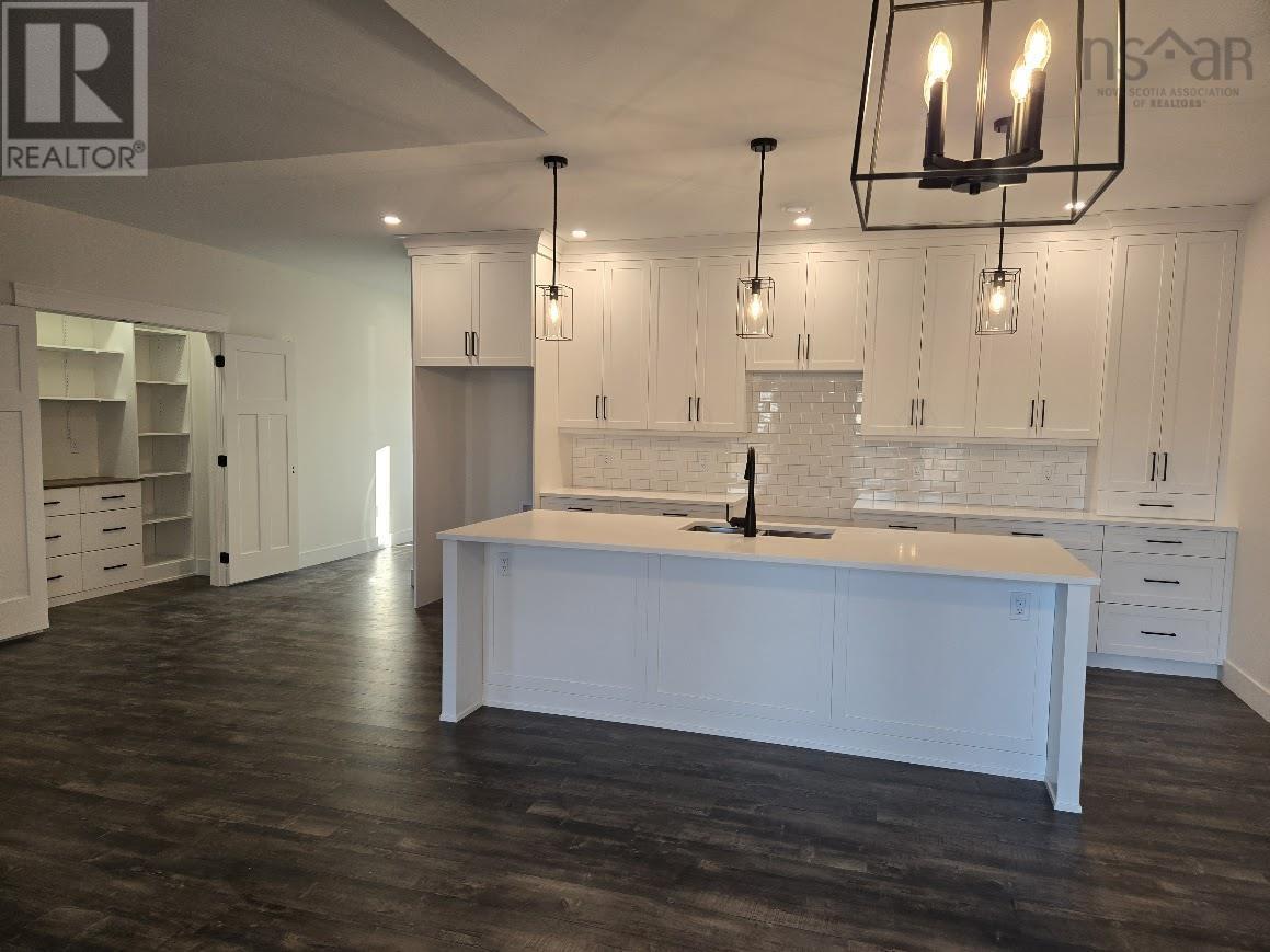 18 Kearne Avenue, Kingston, Nova Scotia  B0P 1R0 - Photo 13 - 202505241