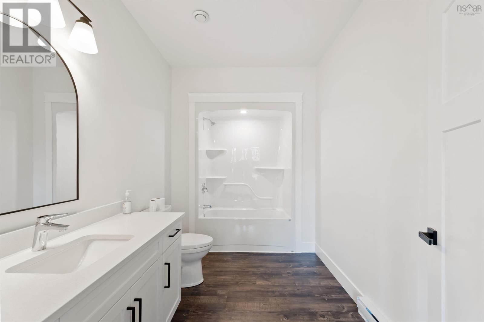 18 Kearne Avenue, Kingston, Nova Scotia  B0P 1R0 - Photo 17 - 202505241