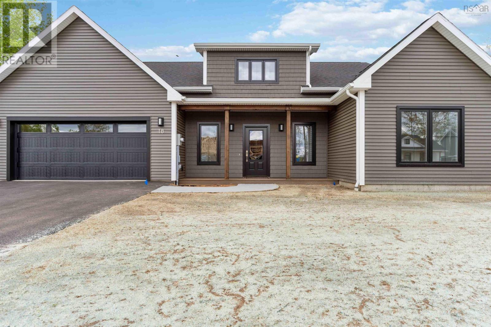 18 Kearne Avenue, Kingston, Nova Scotia  B0P 1R0 - Photo 2 - 202505241