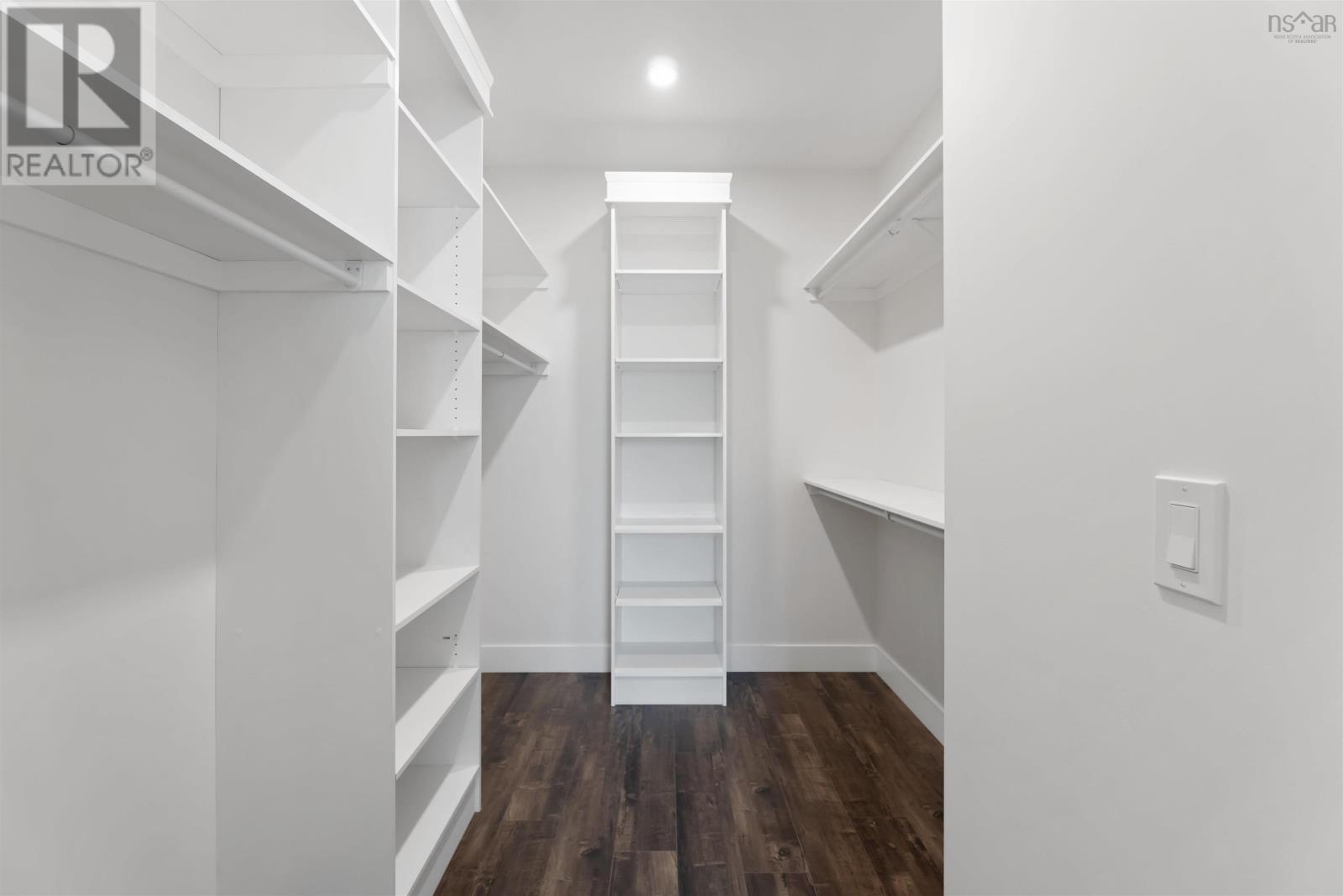 18 Kearne Avenue, Kingston, Nova Scotia  B0P 1R0 - Photo 24 - 202505241