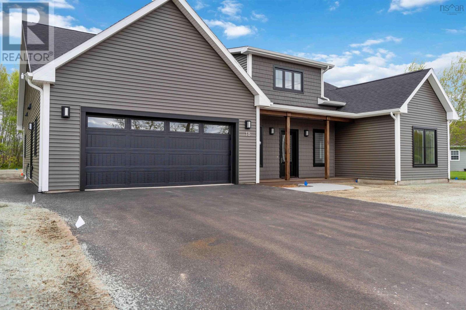 18 Kearne Avenue, Kingston, Nova Scotia  B0P 1R0 - Photo 3 - 202505241