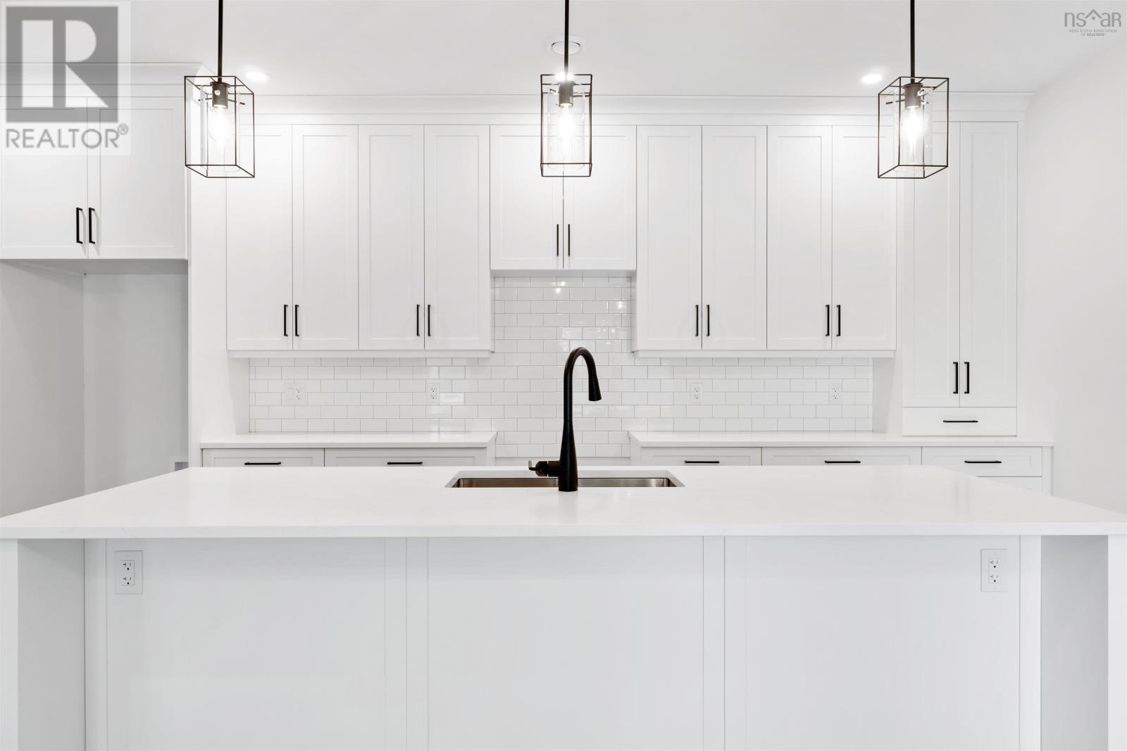 18 Kearne Avenue, Kingston, Nova Scotia  B0P 1R0 - Photo 6 - 202505241