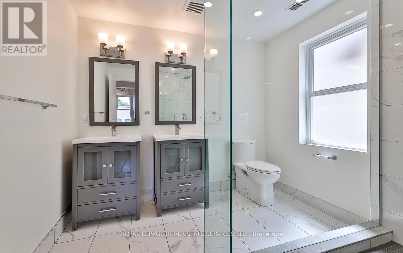 995 Bloor Street W, Toronto, Ontario  M6H 1M1 - Photo 8 - C12023868