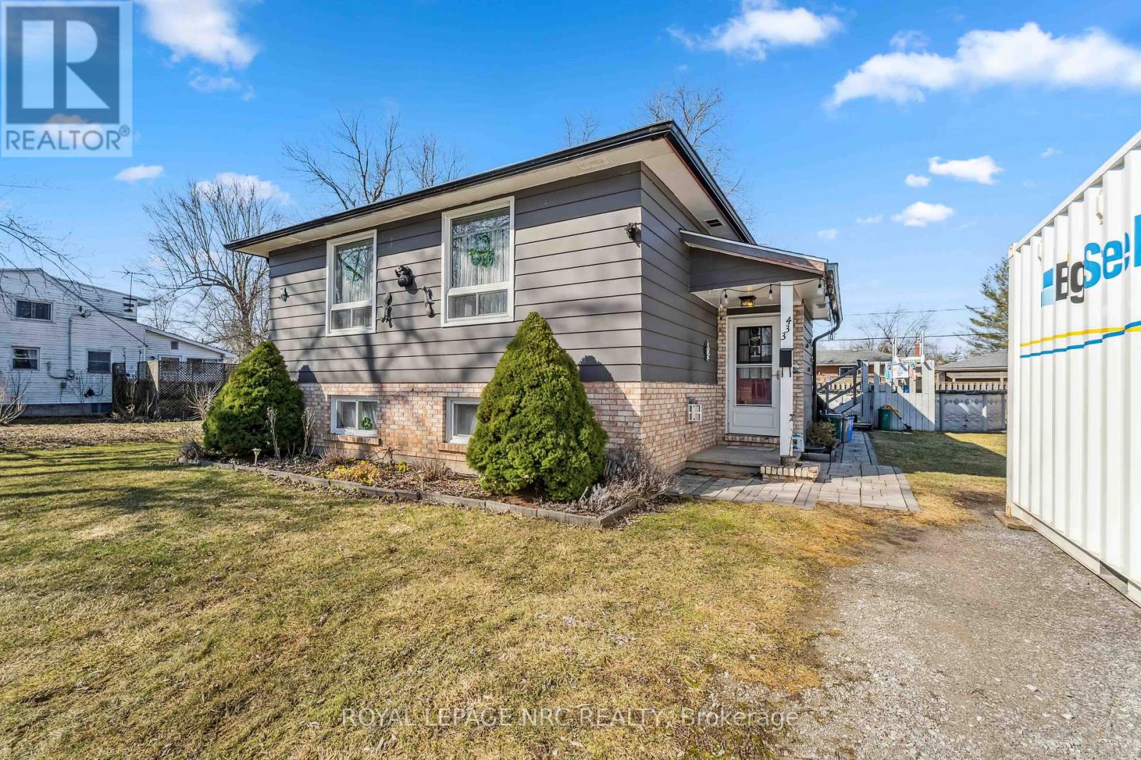 Property at 433 PARKDALE AVENUE image 4