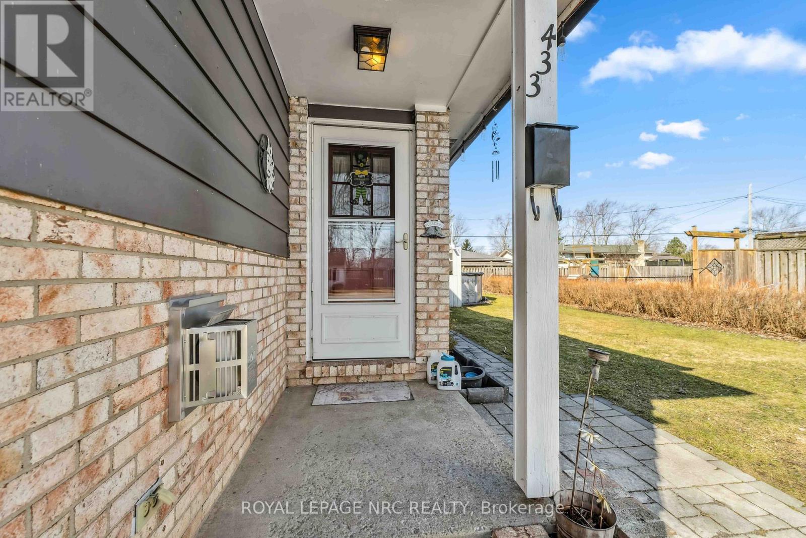 Property at 433 PARKDALE AVENUE image 5