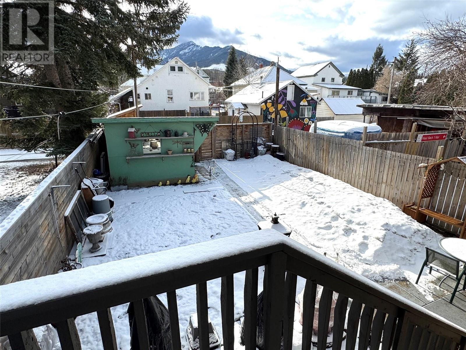 972 5th Avenue, Fernie, British Columbia  V0B 1M0 - Photo 32 - 10335613