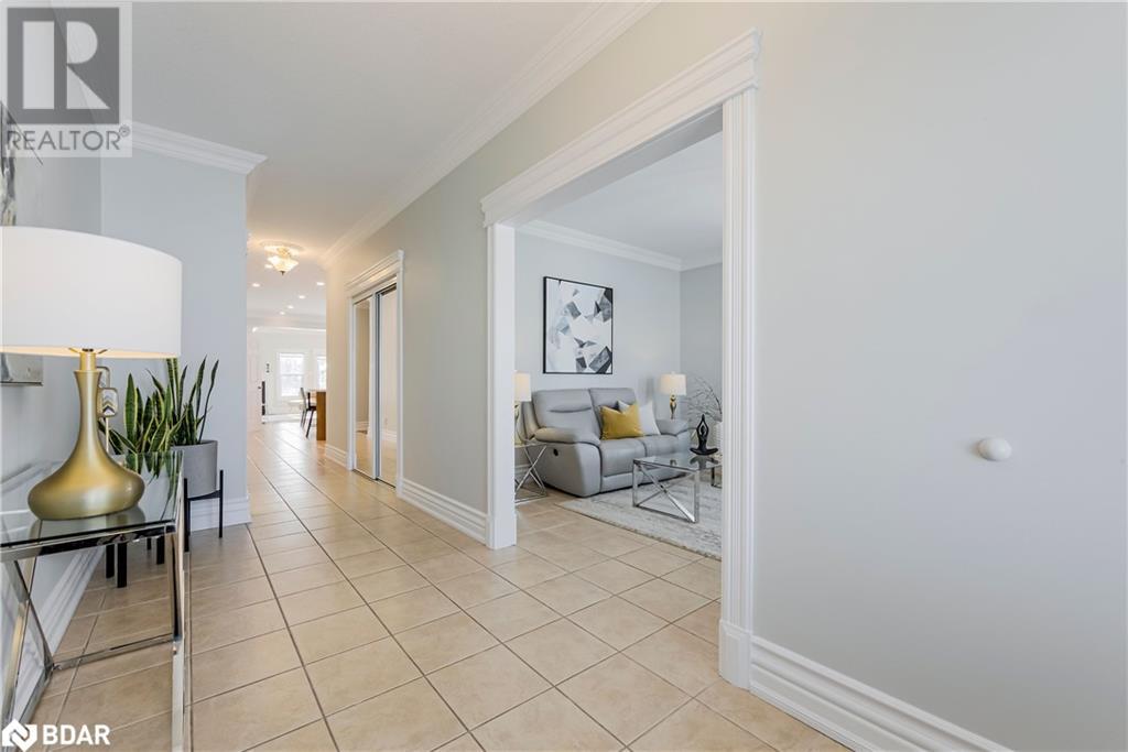 88 Edwards Drive, Barrie, Ontario  L4N 9K8 - Photo 4 - 40708128