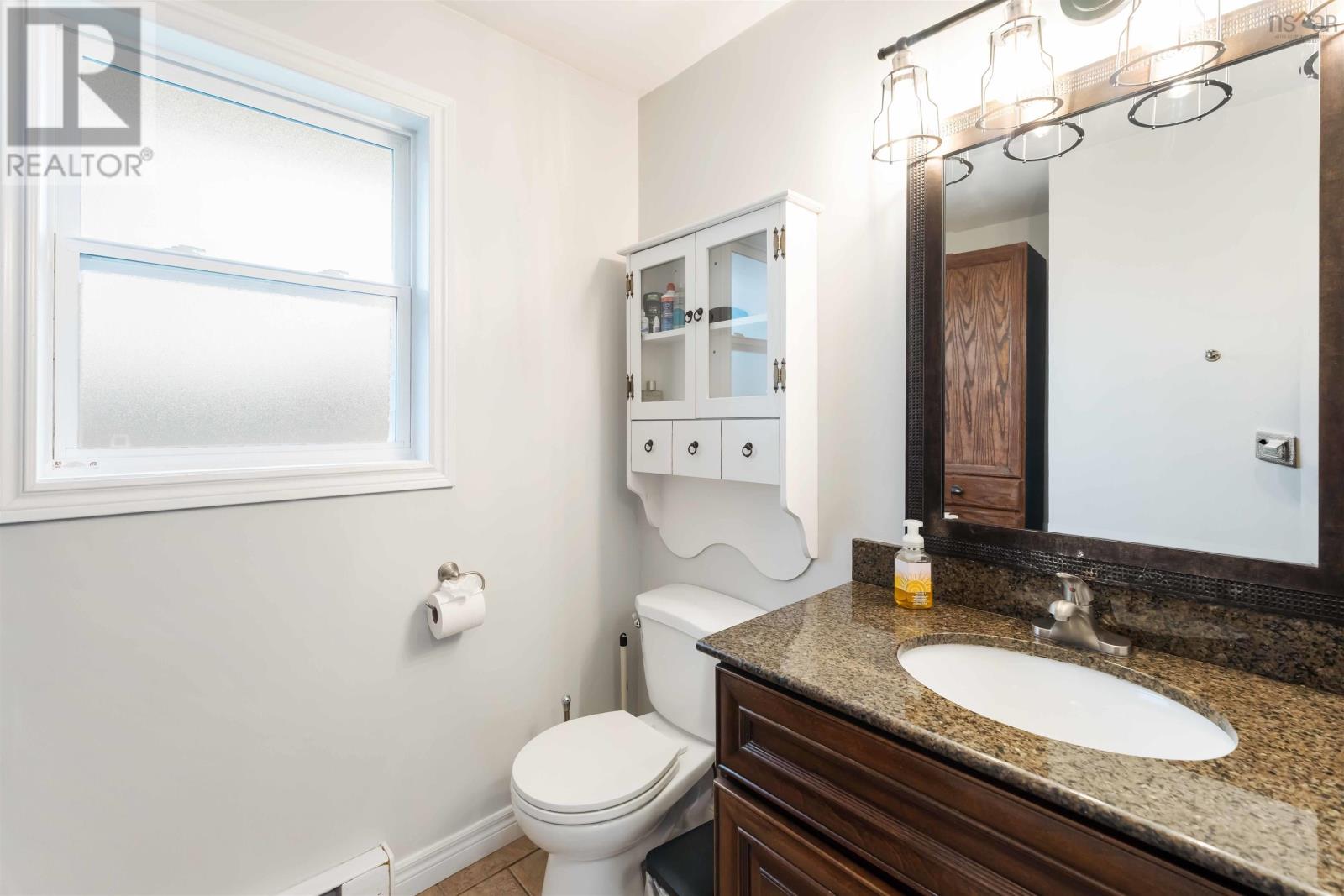 1030 Rawding Drive, Port Williams, Nova Scotia  B0P 1T0 - Photo 20 - 202505272