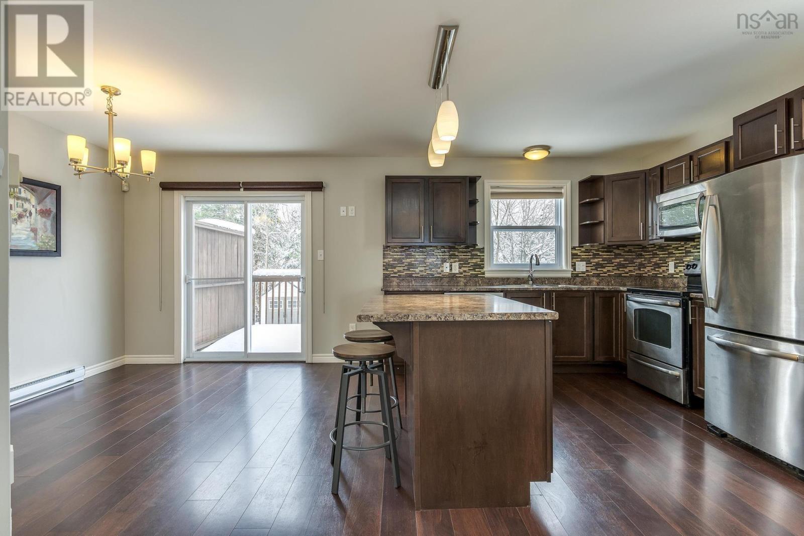 39 Lier Ridge, Halifax, Nova Scotia  B3P 0C6 - Photo 7 - 202505273