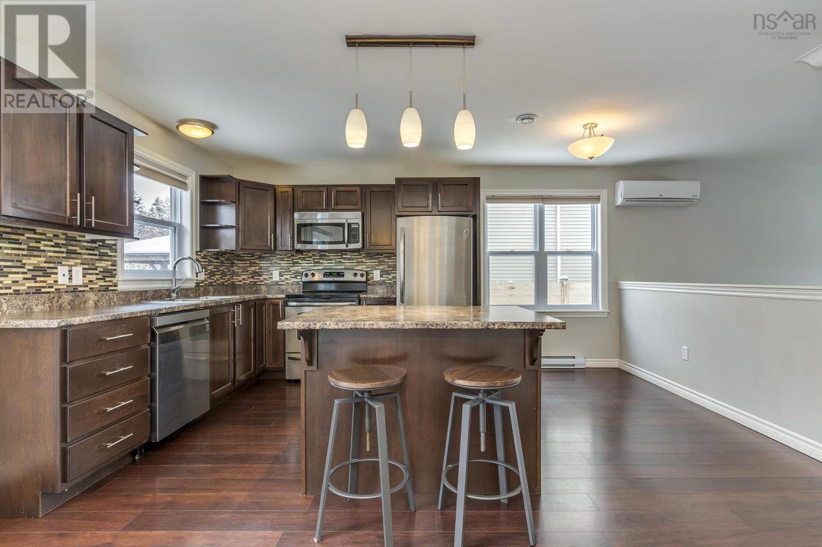 39 Lier Ridge, Halifax, Nova Scotia  B3P 0C6 - Photo 9 - 202505273