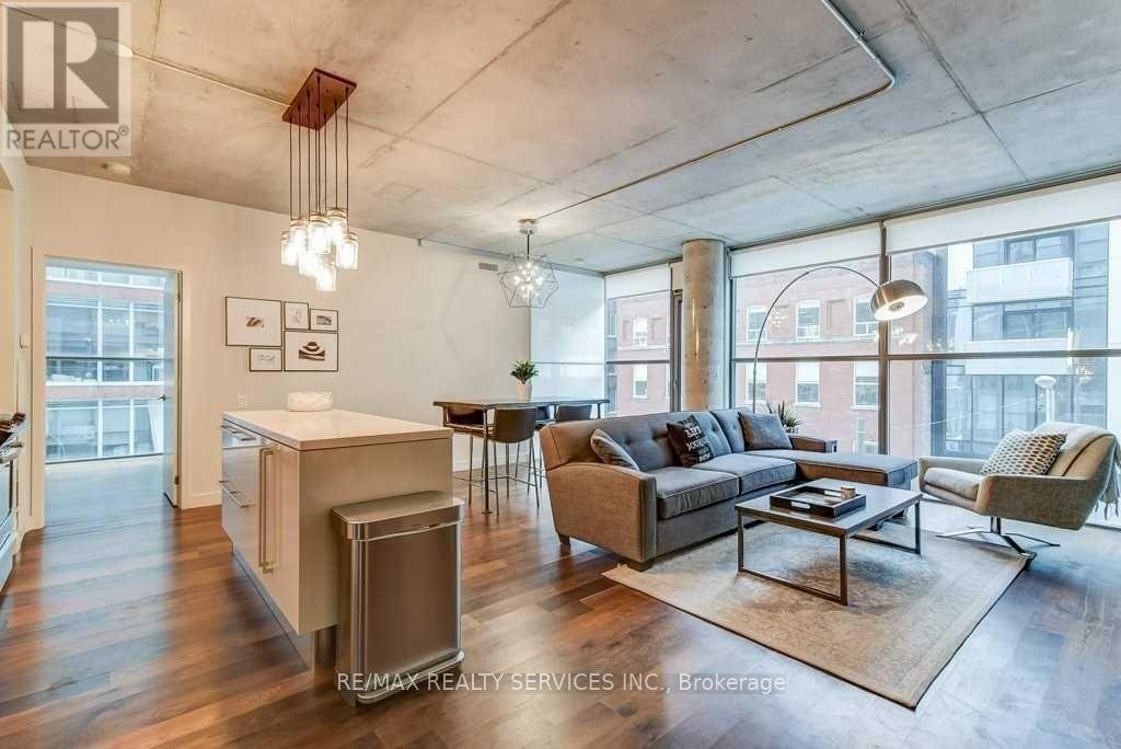 410 - 25 Oxley Street, Toronto, Ontario  M5V 2J5 - Photo 2 - C12028575