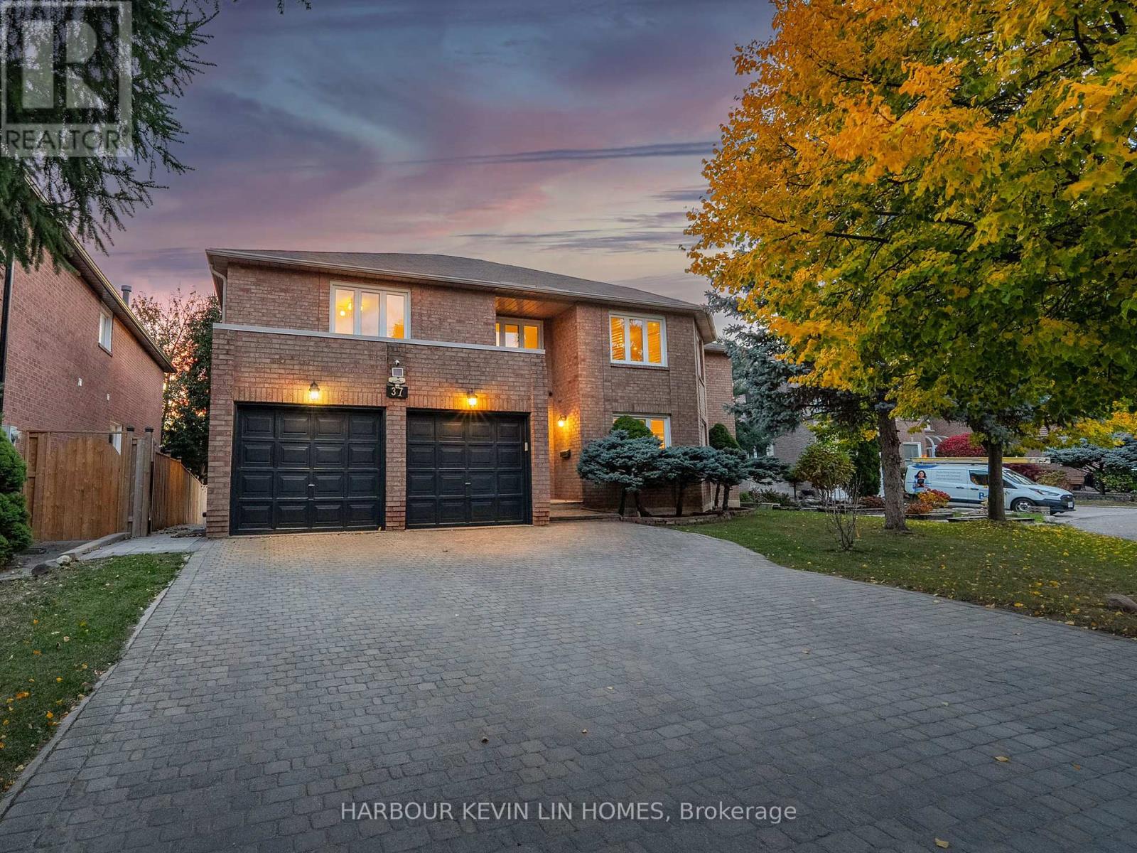 Property at 37 LASER COURT image 2