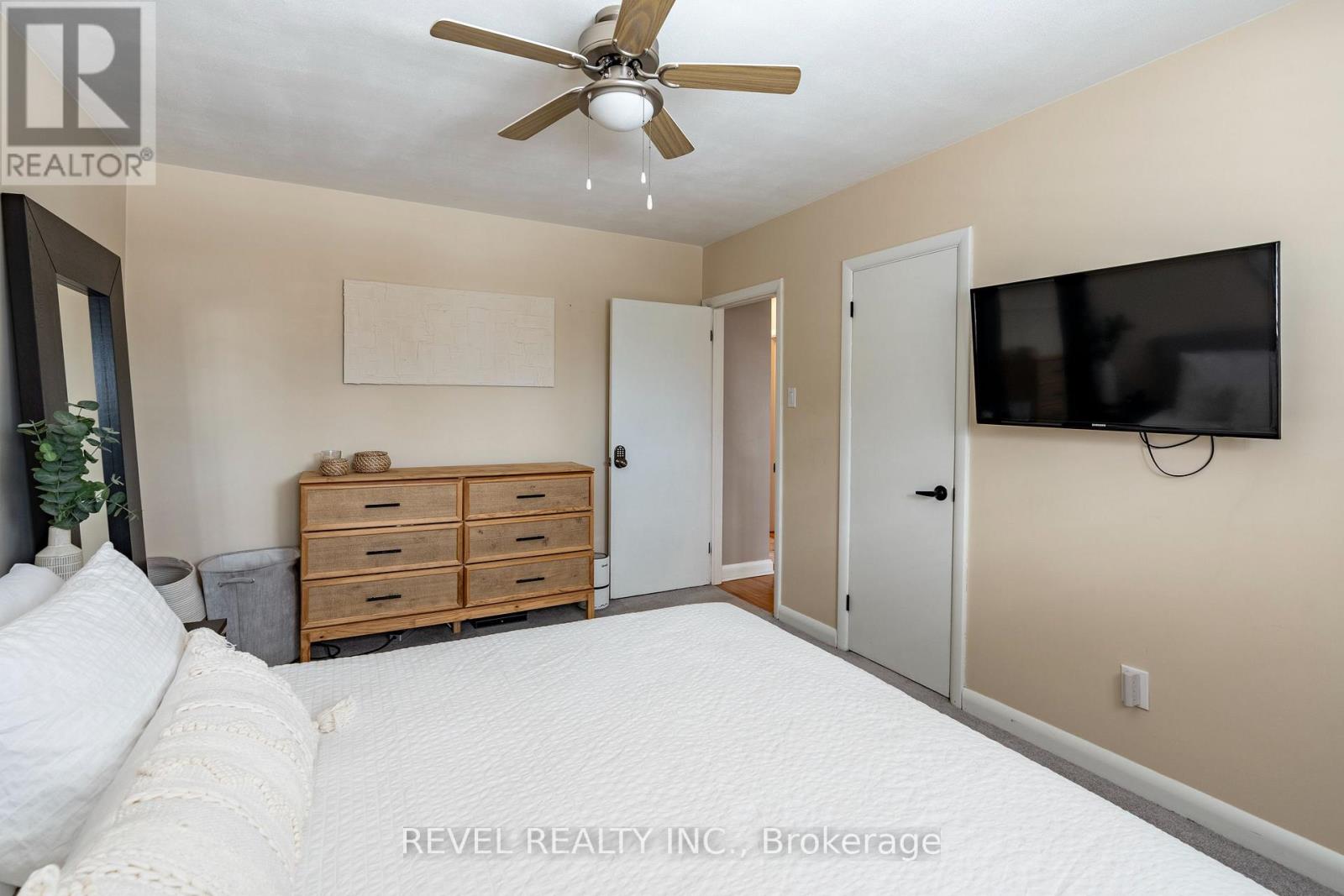 34 Bothwell Crescent, Barrie, Ontario  L4M 2S6 - Photo 24 - S12028552