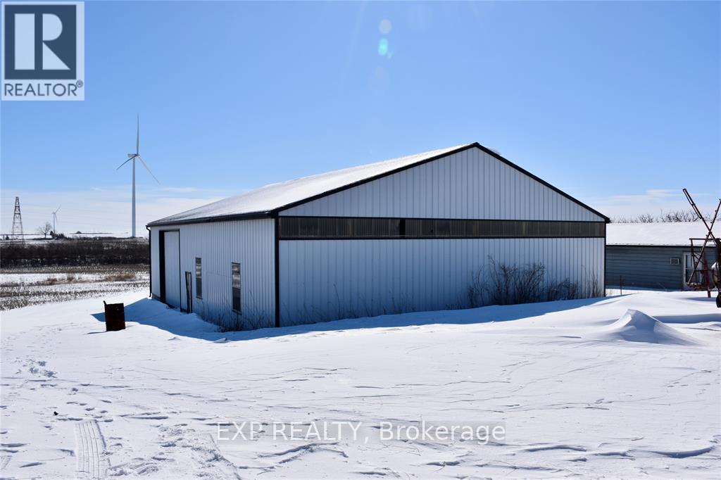 15686 Muirkirk Line, Chatham-Kent, Ontario  N0L 1X0 - Photo 3 - X12028526