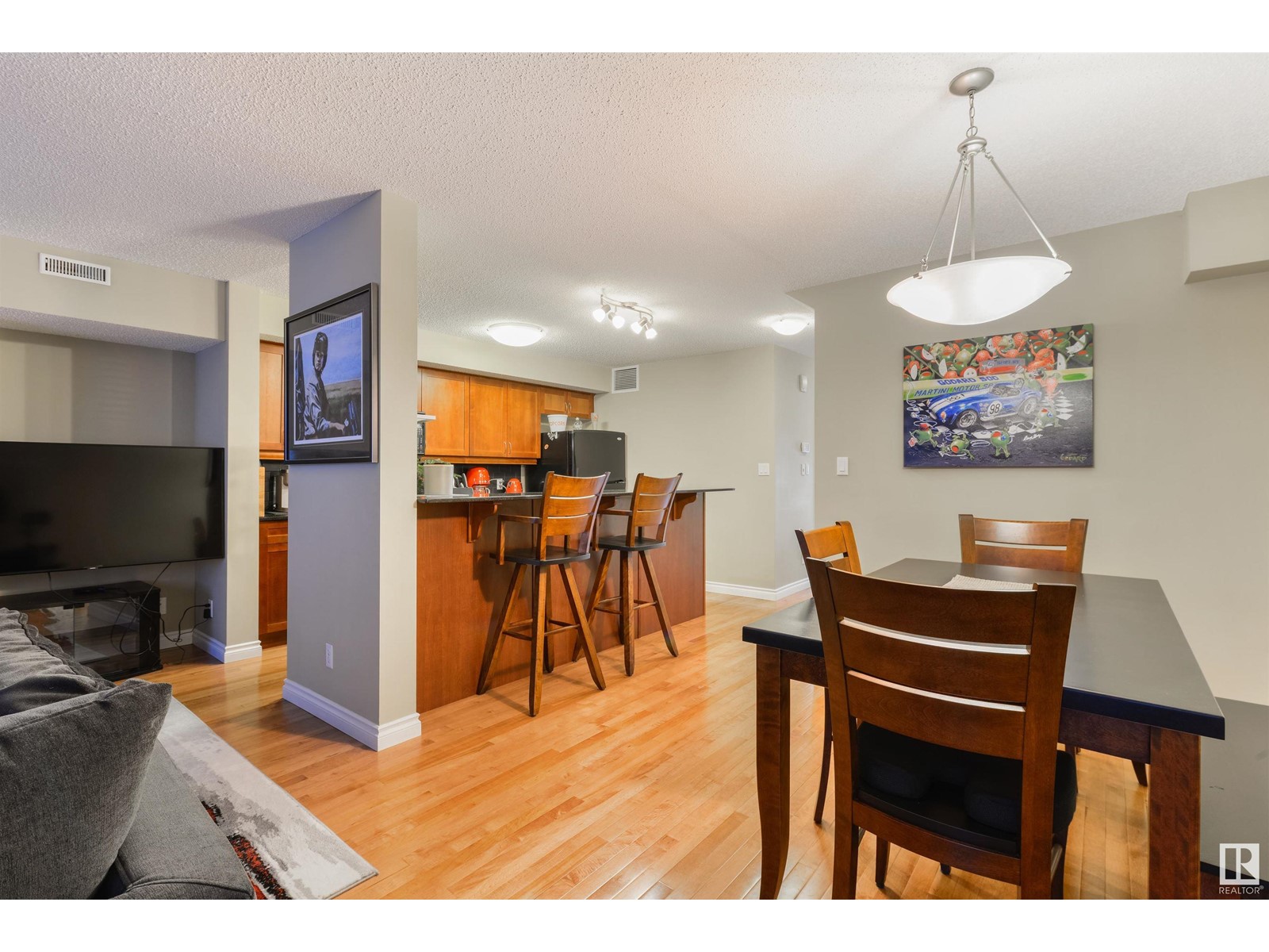 3 9026 Jasper Ave Av Nw, Edmonton, Alberta  T5H 3S8 - Photo 12 - E4425448