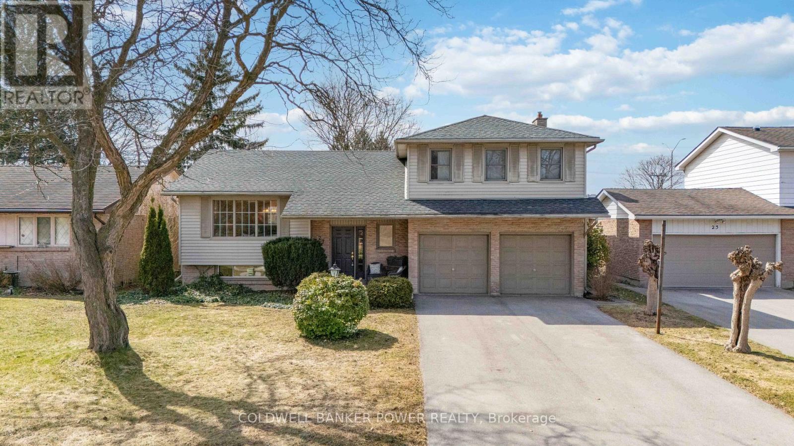 27 Runnymede Crescent