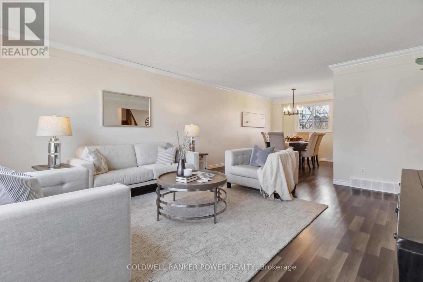 Photo 9 of 47 for 27 Runnymede Crescent