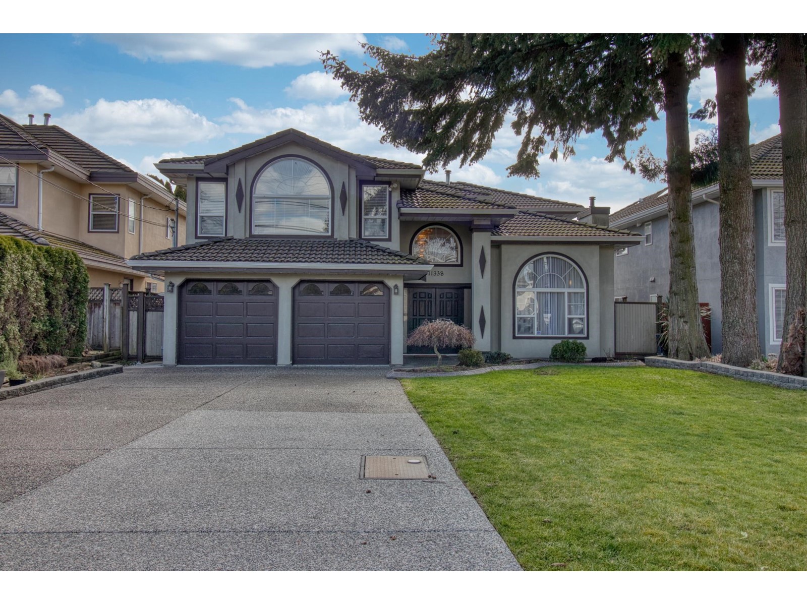 Property at 11338 88 AVENUE image 1