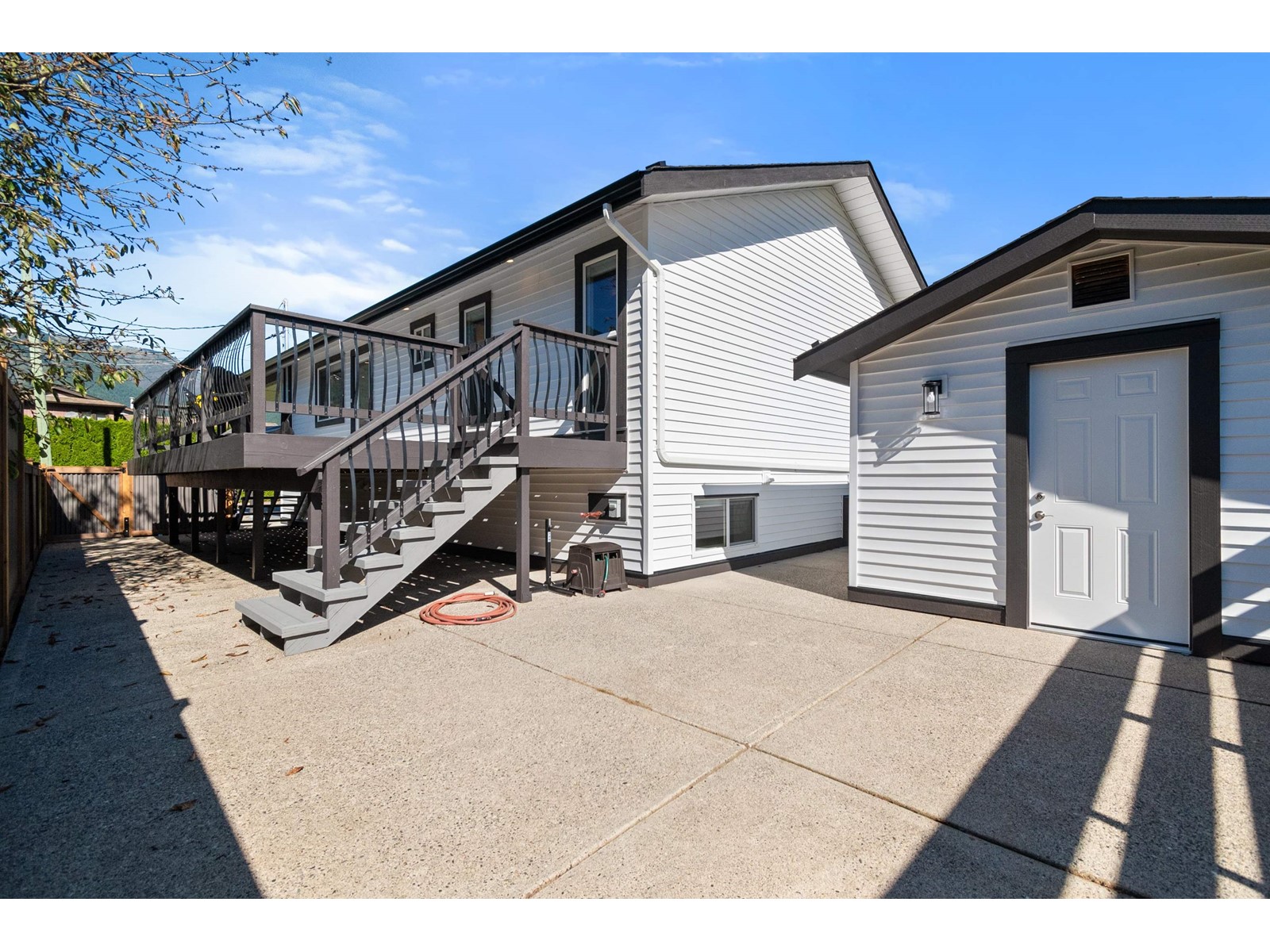 670 6th Avenue, Hope, Hope, British Columbia  V0X 1L4 - Photo 35 - R2979526
