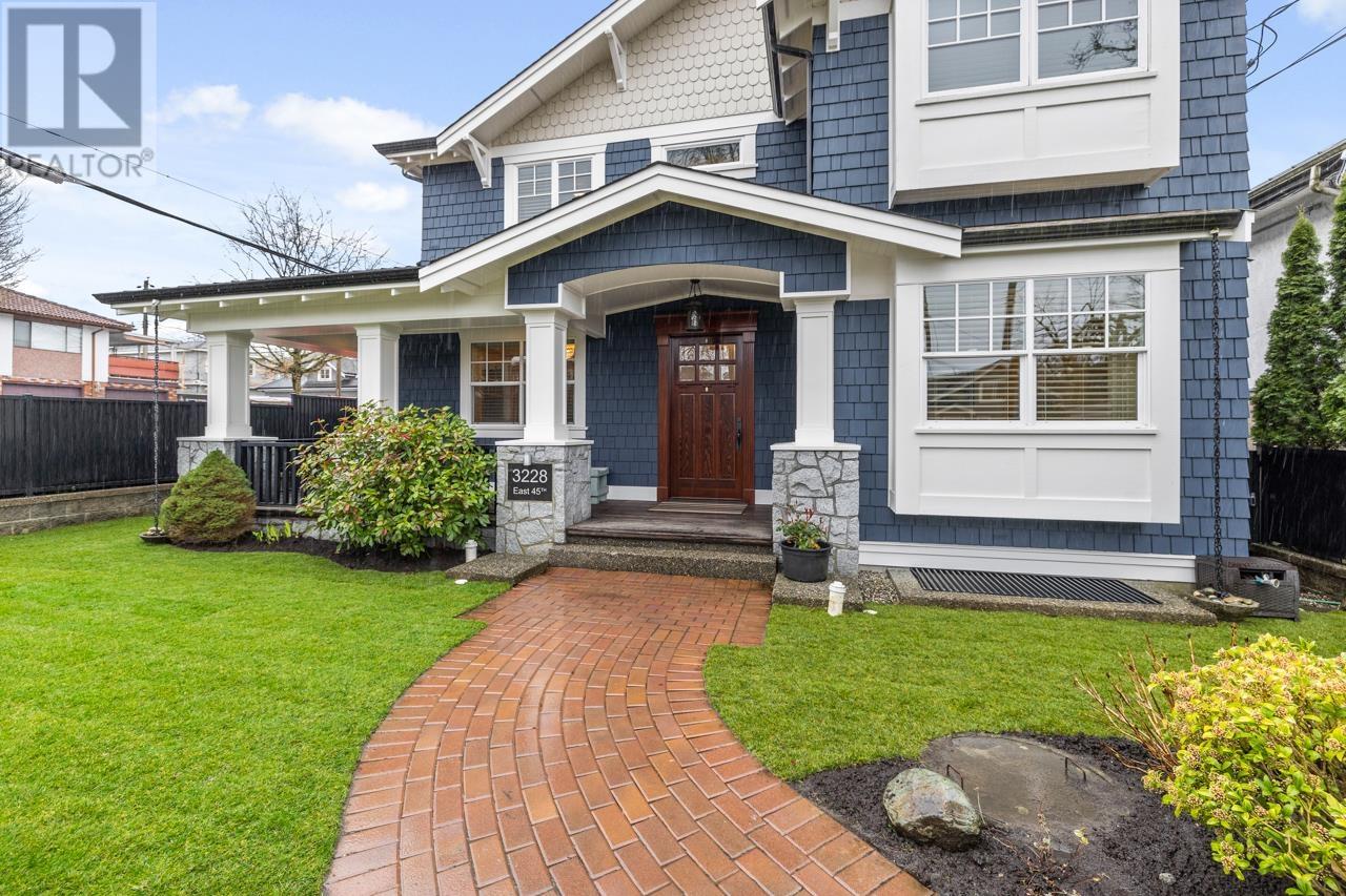 3228 E 45th Avenue, Vancouver, British Columbia  V5R 3E3 - Photo 3 - R2977778