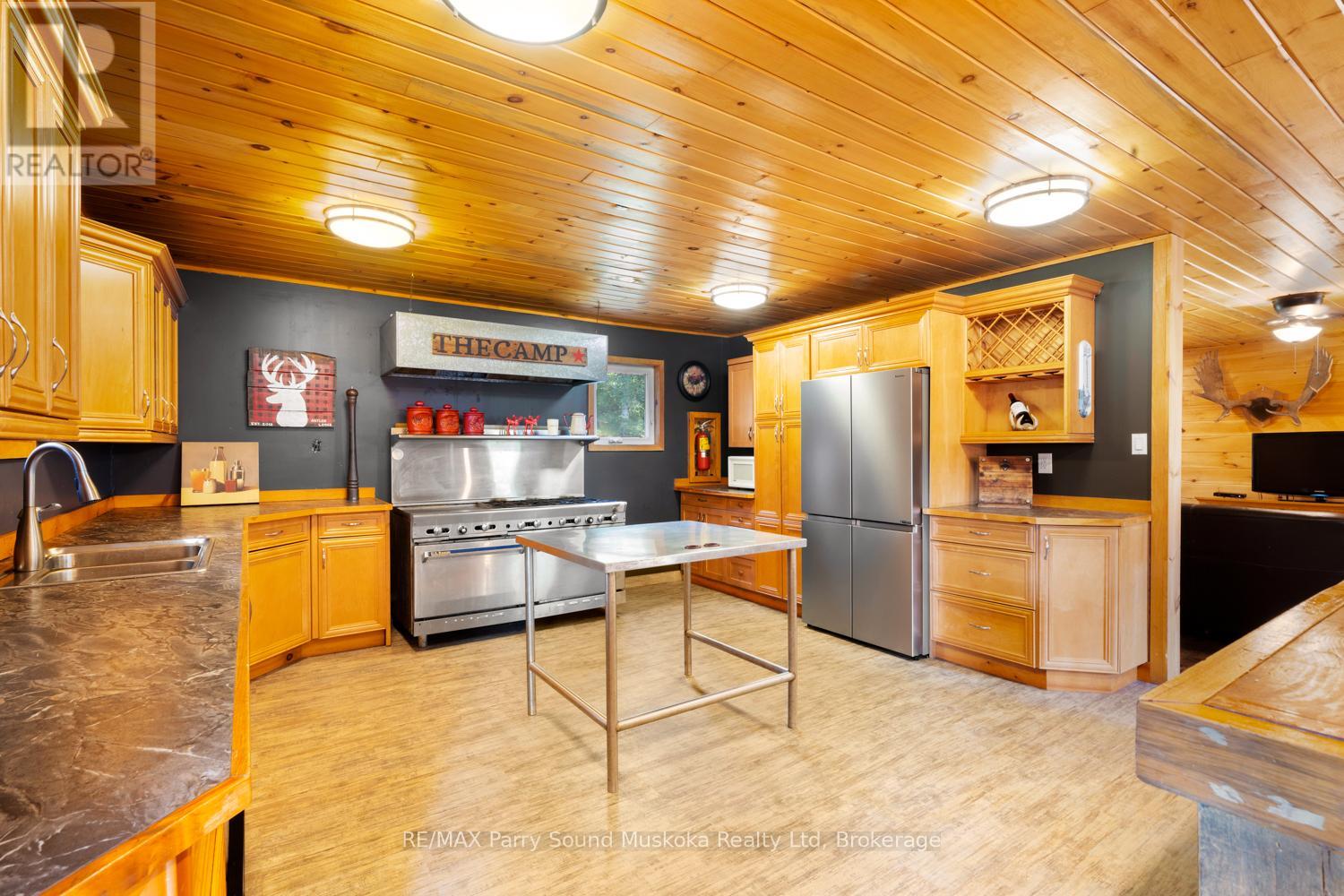1099 Bunny Trail, Whitestone, Ontario  P0A 1G0 - Photo 30 - X12028733
