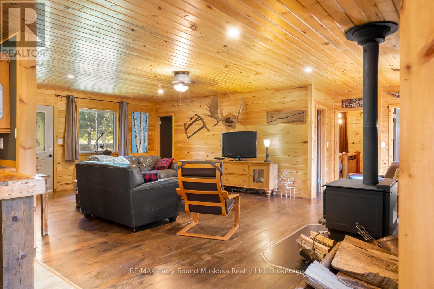 1099 Bunny Trail, Whitestone, Ontario  P0A 1G0 - Photo 42 - X12028733