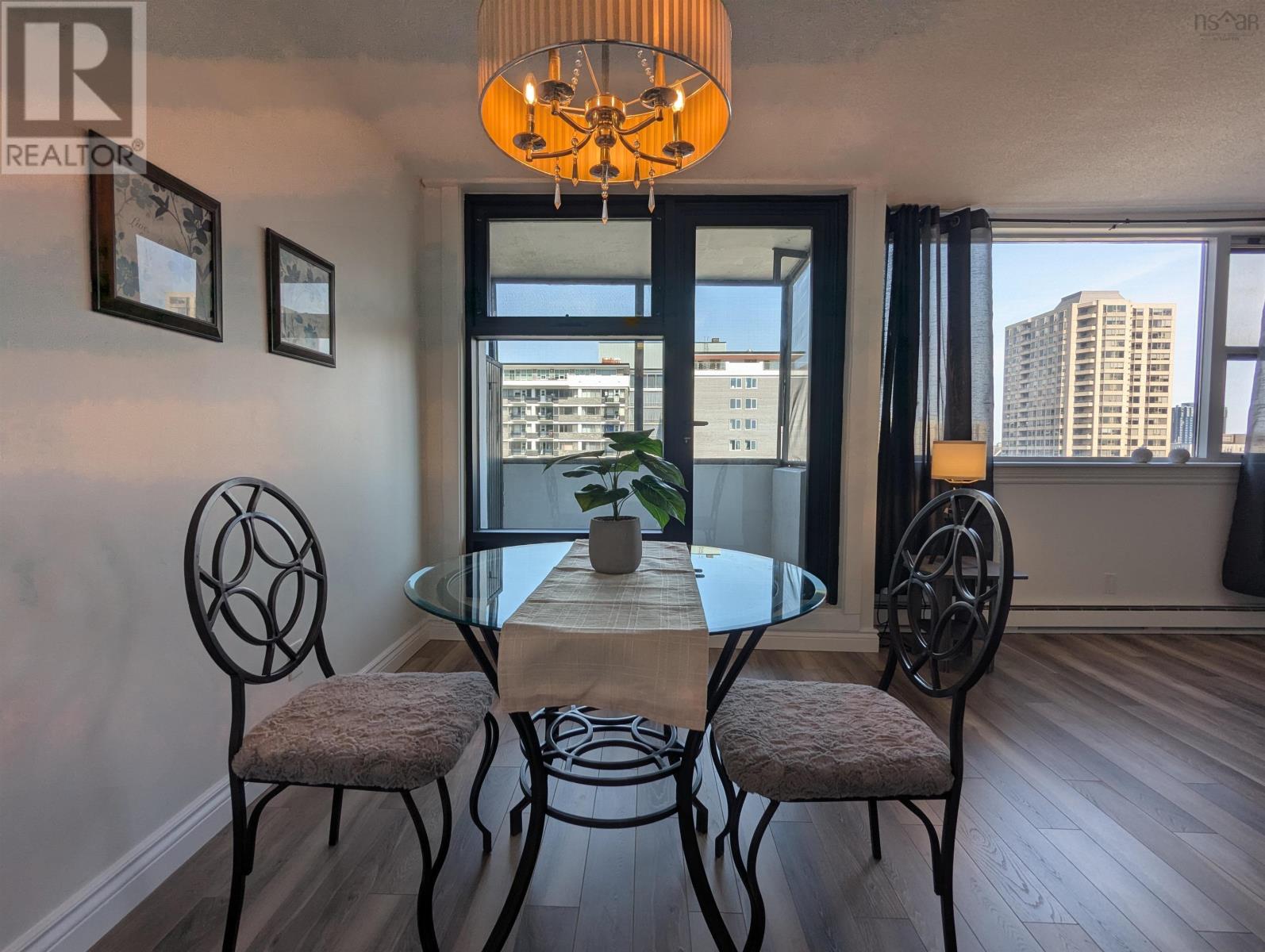 705 5959 Spring Garden Road, Halifax, Nova Scotia  B3H 1Y5 - Photo 2 - 202505280