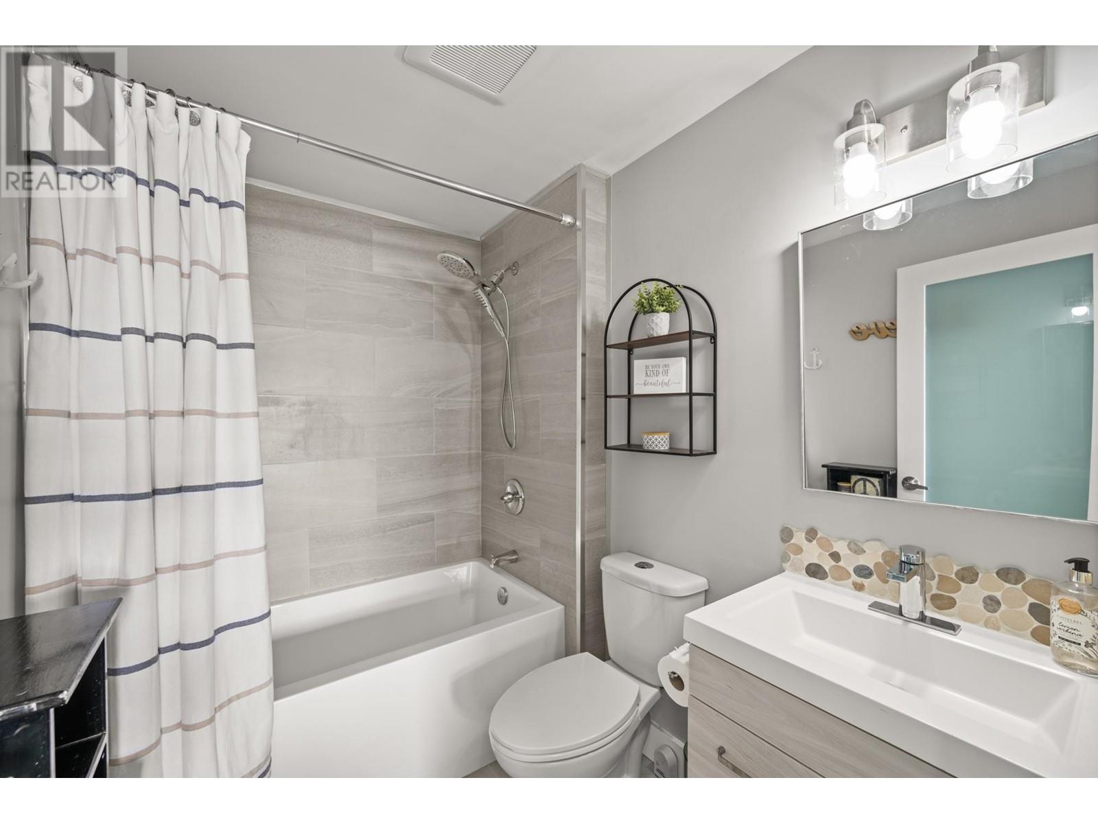 203 1120 Tsatsu Shores Drive, Tsawwassen, British Columbia  V4M 4G3 - Photo 29 - R2976411