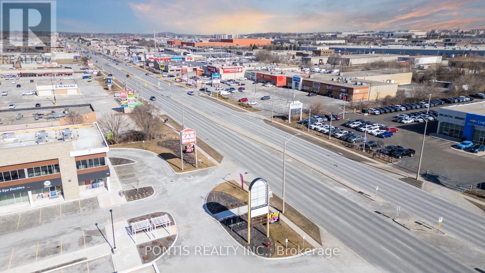 G212 #10 - 450 Hespeler Road, Cambridge, Ontario  N1R 0E3 - Photo 3 - X12028651