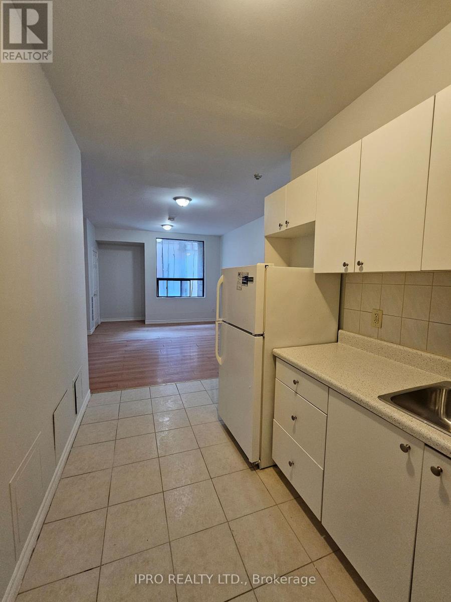 304 - 1807 Eglinton Avenue W, Toronto, Ontario  M6E 2H8 - Photo 6 - C12023895