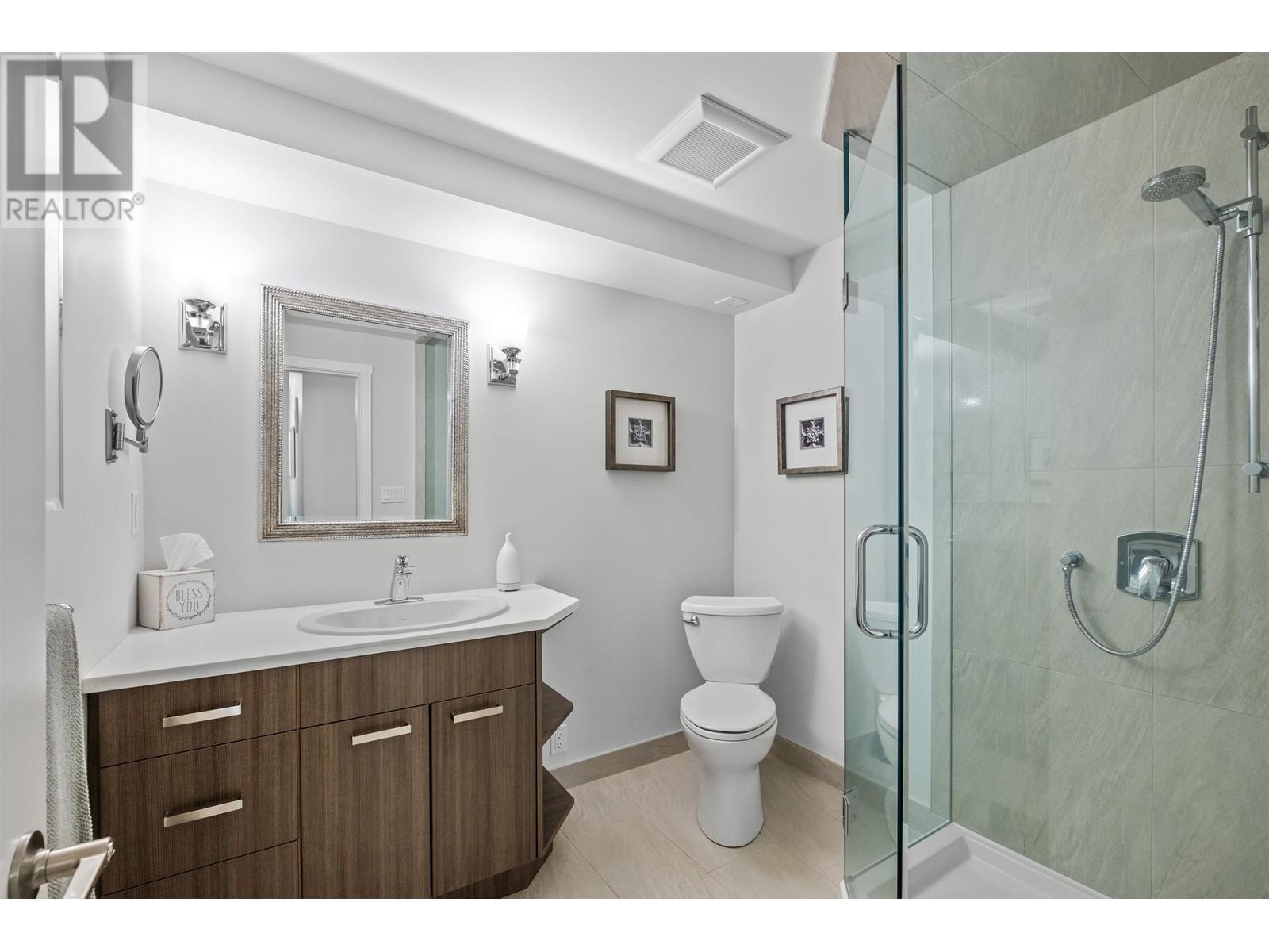 748 Chesterfield Avenue, North Vancouver, British Columbia  V7M 2M6 - Photo 16 - R2979073