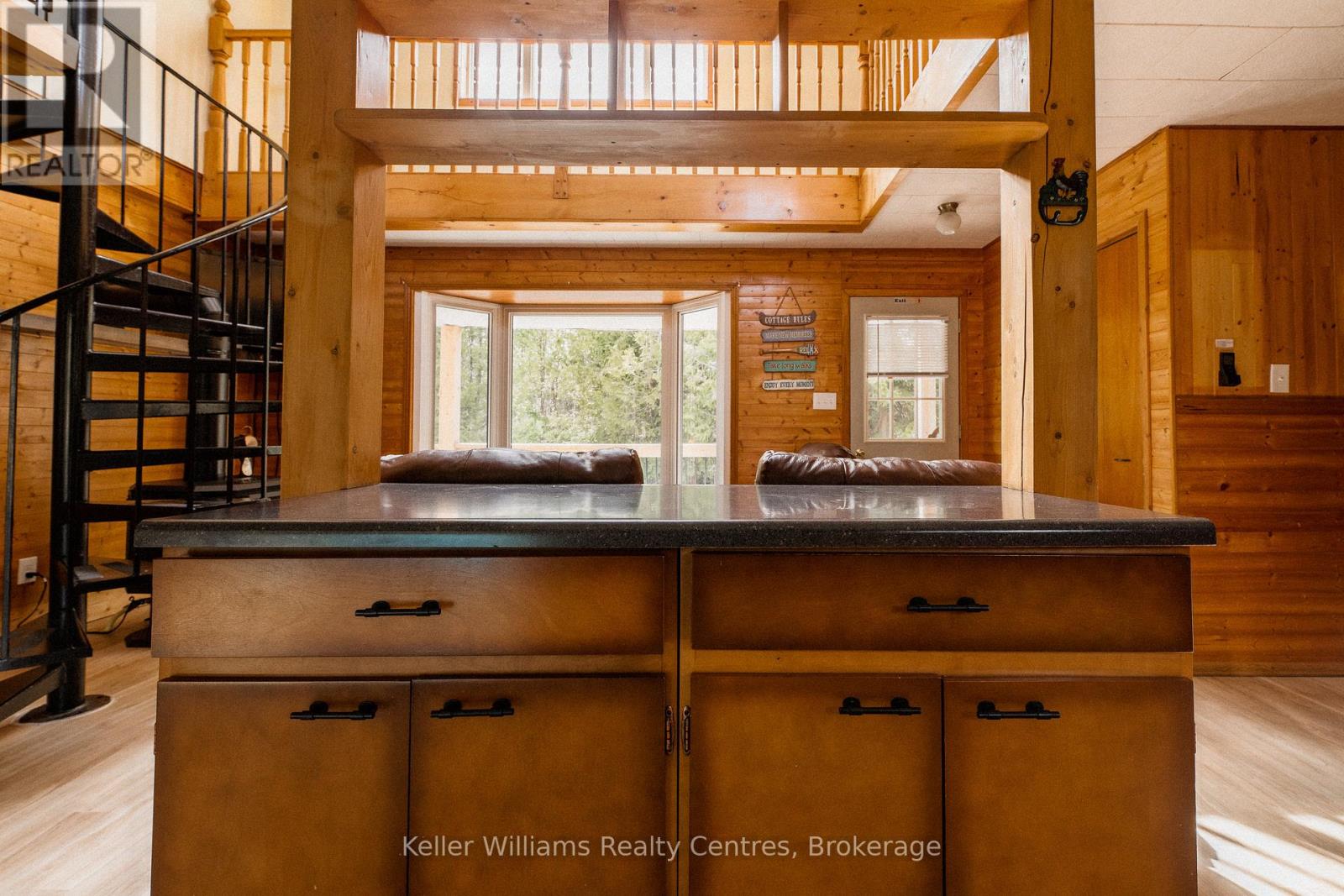 740 Cape Hurd Road, Northern Bruce Peninsula, Ontario  N0H 2R0 - Photo 14 - X12028869