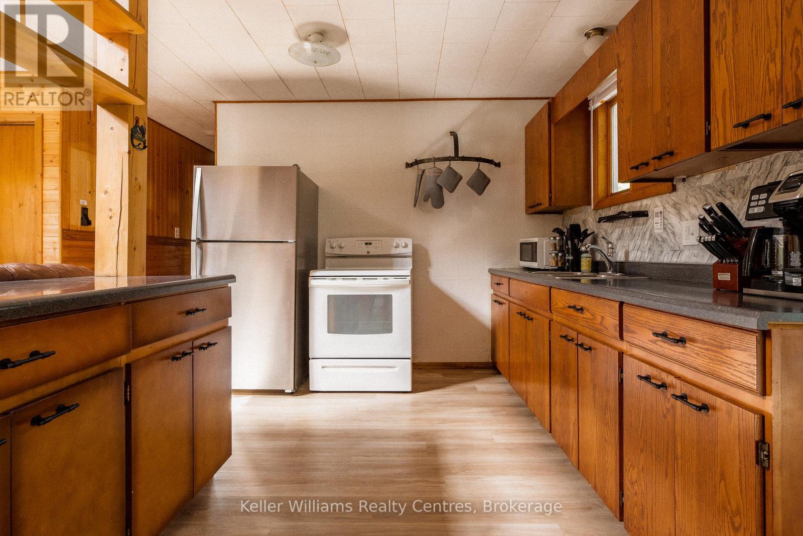 740 Cape Hurd Road, Northern Bruce Peninsula, Ontario  N0H 2R0 - Photo 15 - X12028869