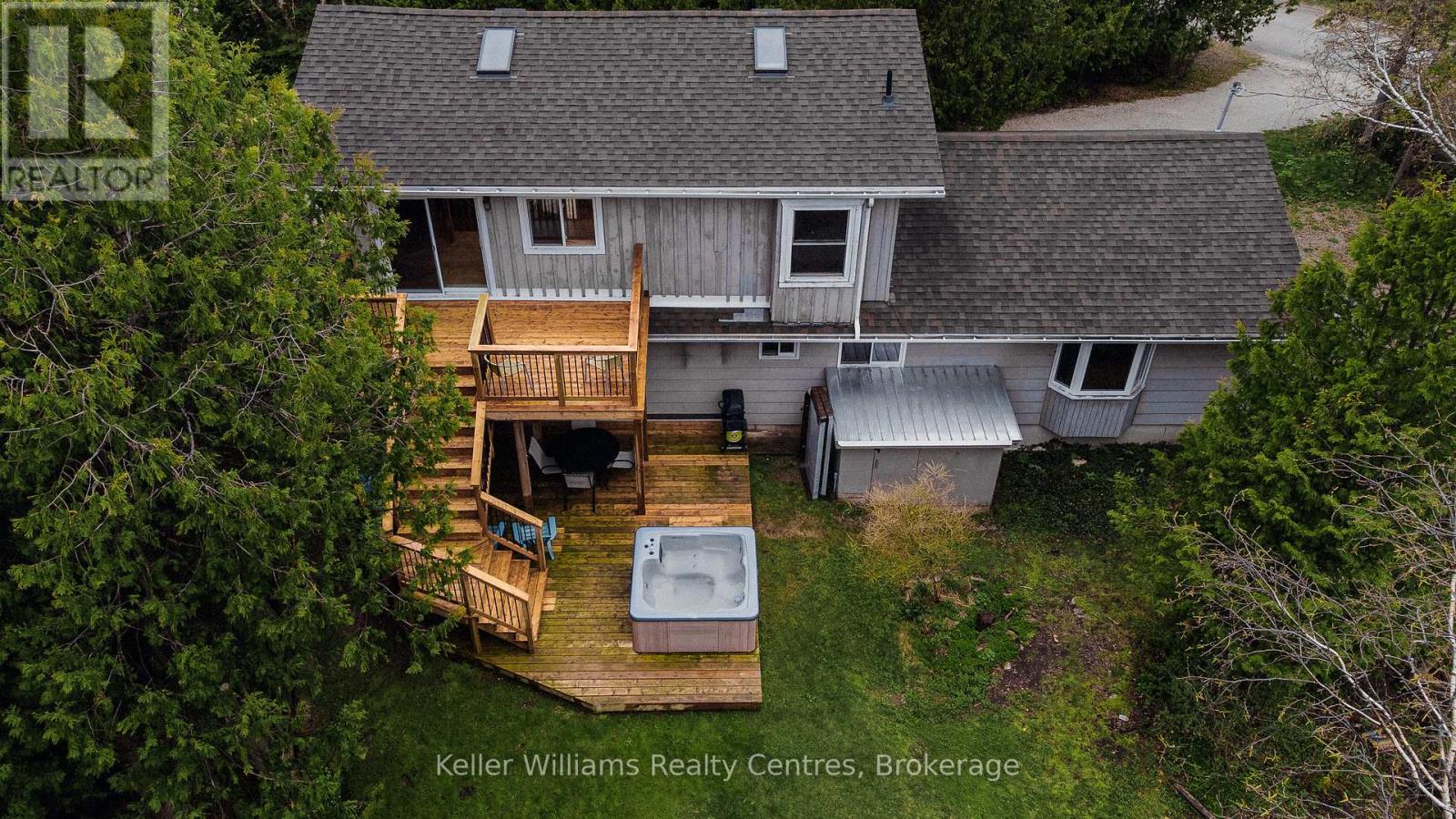 740 Cape Hurd Road, Northern Bruce Peninsula, Ontario  N0H 2R0 - Photo 2 - X12028869