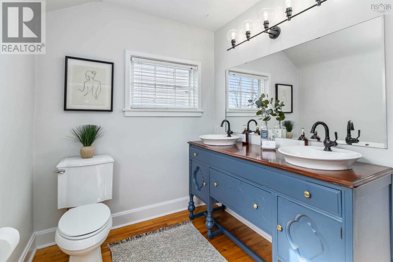 5838 Pine Hill Drive, Halifax, Nova Scotia  B3H 1E5 - Photo 21 - 202505284