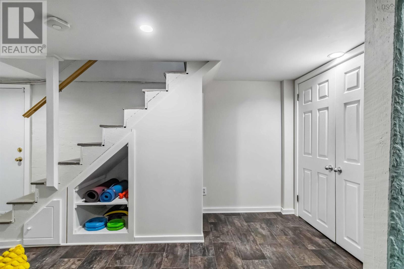 5838 Pine Hill Drive, Halifax, Nova Scotia  B3H 1E5 - Photo 27 - 202505284