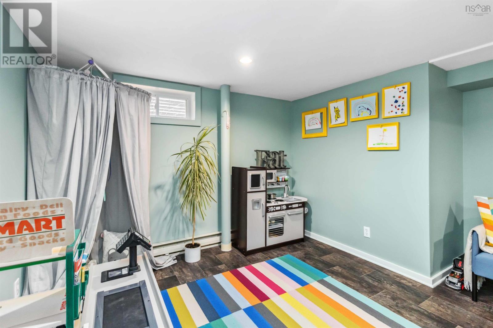 5838 Pine Hill Drive, Halifax, Nova Scotia  B3H 1E5 - Photo 30 - 202505284