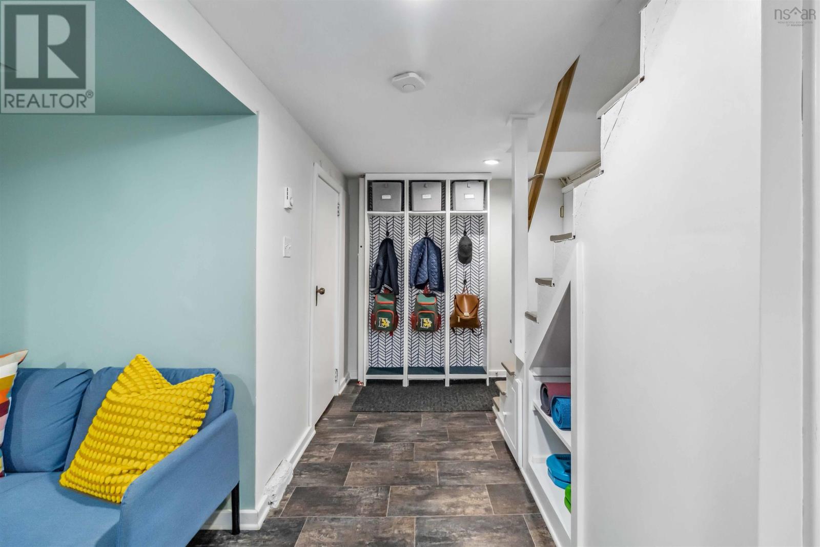 5838 Pine Hill Drive, Halifax, Nova Scotia  B3H 1E5 - Photo 31 - 202505284