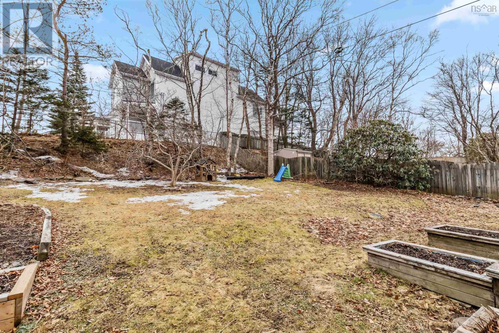 5838 Pine Hill Drive, Halifax, Nova Scotia  B3H 1E5 - Photo 37 - 202505284