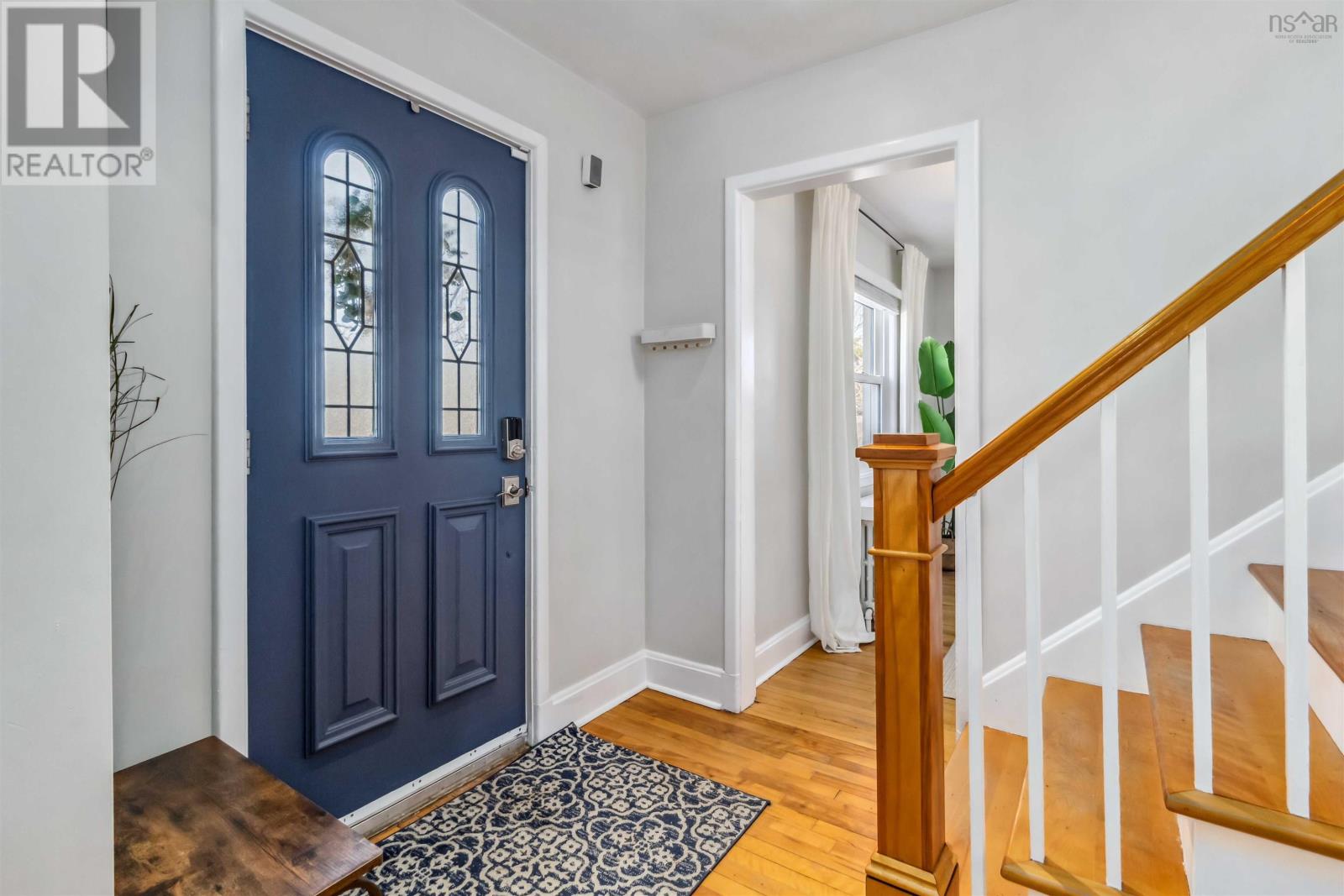 5838 Pine Hill Drive, Halifax, Nova Scotia  B3H 1E5 - Photo 4 - 202505284